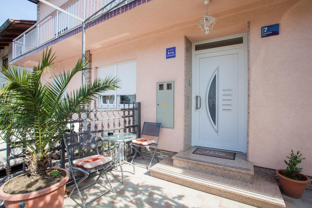 Apartment Marija Загреб Екстериор снимка